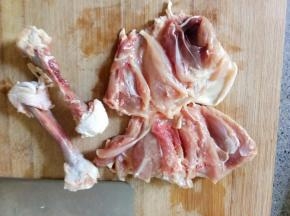 鸡腿去骨