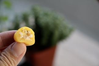 南瓜肉的，鲜美。这款成品8克，十分精细。