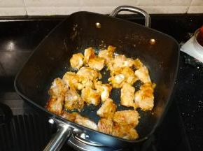 翻另一面再煎焦