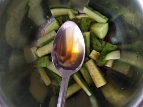 2勺陈醋，这个可以根据自己口味调整。