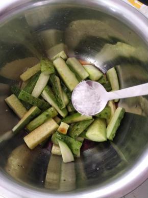 味精少许，不喜欢的可以不放。