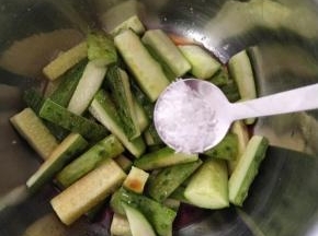味精少许，不喜欢的可以不放。
