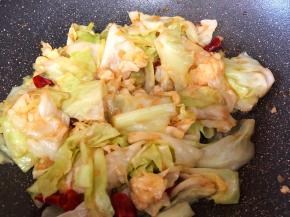 翻炒均匀即可开吃