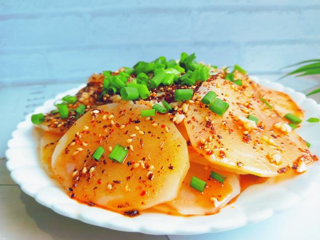 网红麻辣土豆片。