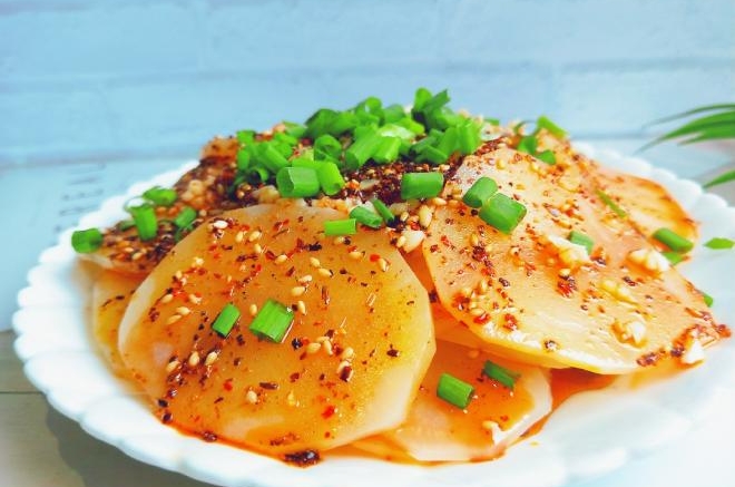 网红麻辣土豆片。
