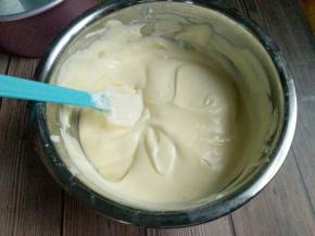 拌好的面糊，轻盈细腻