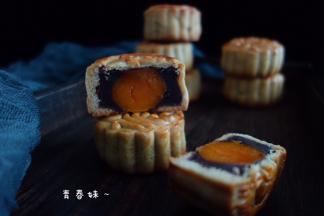 热的月饼也很好吃哦！