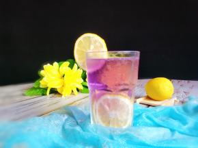 来一杯吧，你会喜欢上这个夏天。