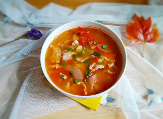 番茄黄瓜肉片汤