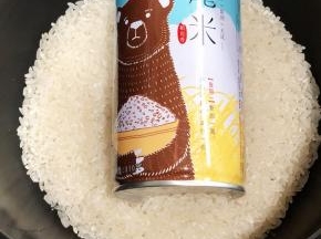 取龙米，水1:1煮熟