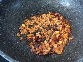翻炒出红油