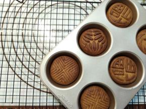 到时间后，直接取出模具。