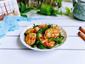 一道比较清淡，清爽的小菜。