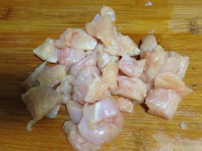 然后切条，再切成块