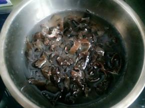 水开后焯水一分钟