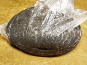 面团拿出，已发涨大