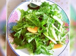 简单好吃的凉拌菜，还比较清火。