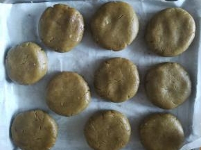 入烤箱190度30分钟