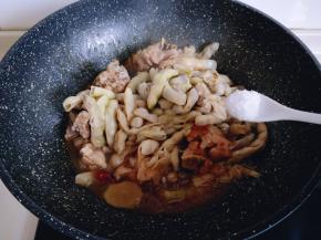 加入盐。（东北口味不放糖）