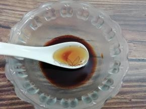 在加入香油