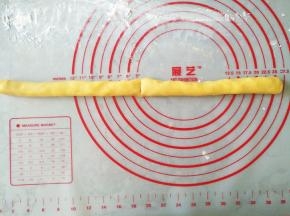 包紧，搓实
