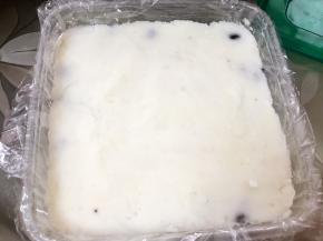 再取一份山药泥铺平