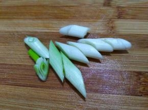 大葱斜切