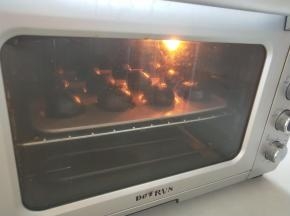 烤箱中层180度，15分钟左右。