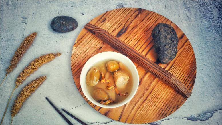 青榄石斛瘦肉汤