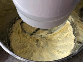 然后用5档，搅打半分钟左右