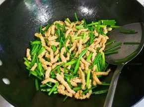 翻炒均匀