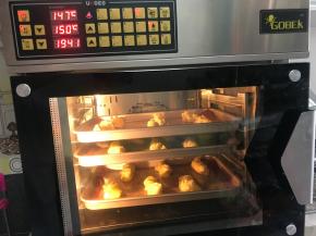 150度提前预热，烘烤18分左右