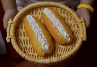 尽快食用 吃不完记得冷藏，不然奶油会化