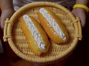 尽快食用 吃不完记得冷藏，不然奶油会化