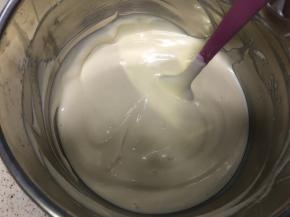 继续搅匀，配方是2个蛋糕卷的量