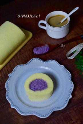 芋泥也可以搭配其他食材一起，例如土司片，也非常好吃