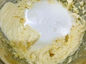 加入浓稠型酸奶