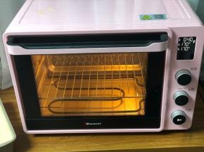 烤箱提前预热170度，设置40分钟