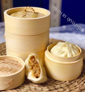 开锅后蒸12分钟，我今天包的包子非常小，这个时间够了，根据包子大小酌情加时间