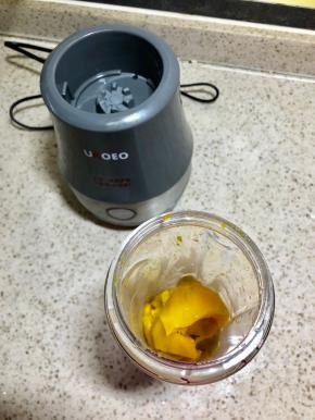 料理杯中放入南瓜