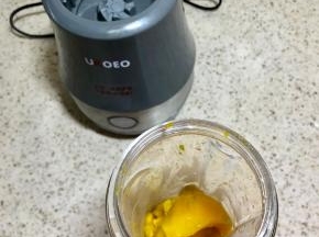 料理杯中放入南瓜