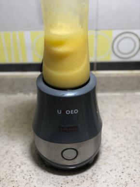 芒果奶昔就打好了