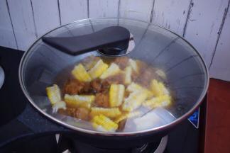 继续炖煮二十分钟