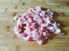 瘦肉切丝