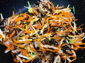 翻炒均匀即可出锅