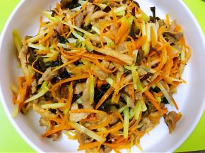 炒好的馅没有太多水份就最好了