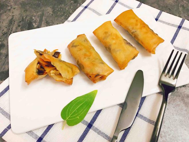 三鲜春卷or蜜豆春卷