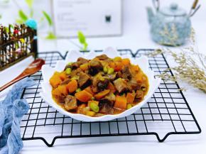 宝贝竟然吃了一碗饭加入半盘一牛肉。