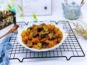 宝贝竟然吃了一碗饭加入半盘一牛肉。