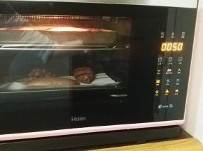 放入烤箱40度1小时进行二次发酵